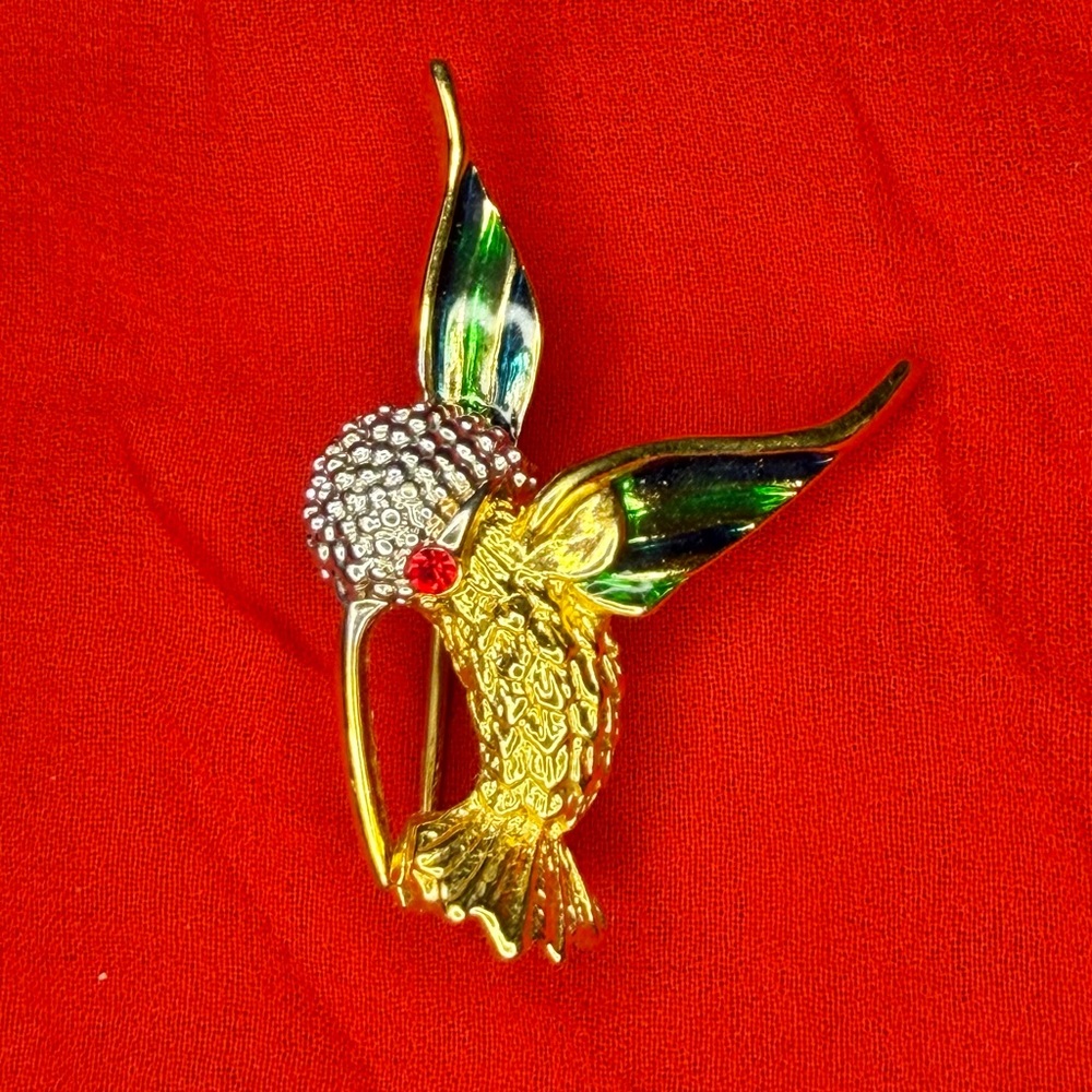 Vintage Hummingbird Brooch gold tone and enamel